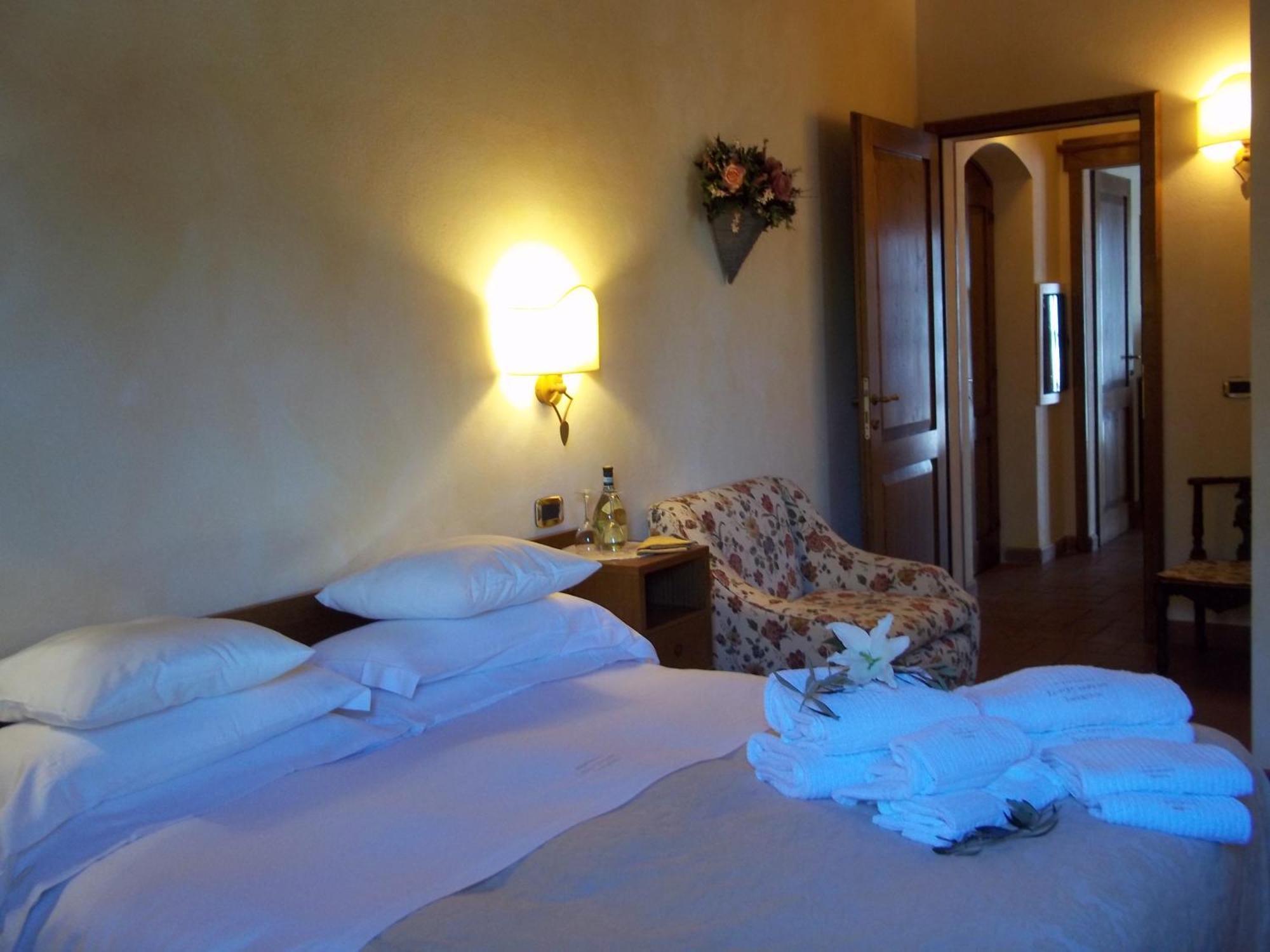 Agriturismo Lupo Cerrino Tarquinia Zimmer foto
